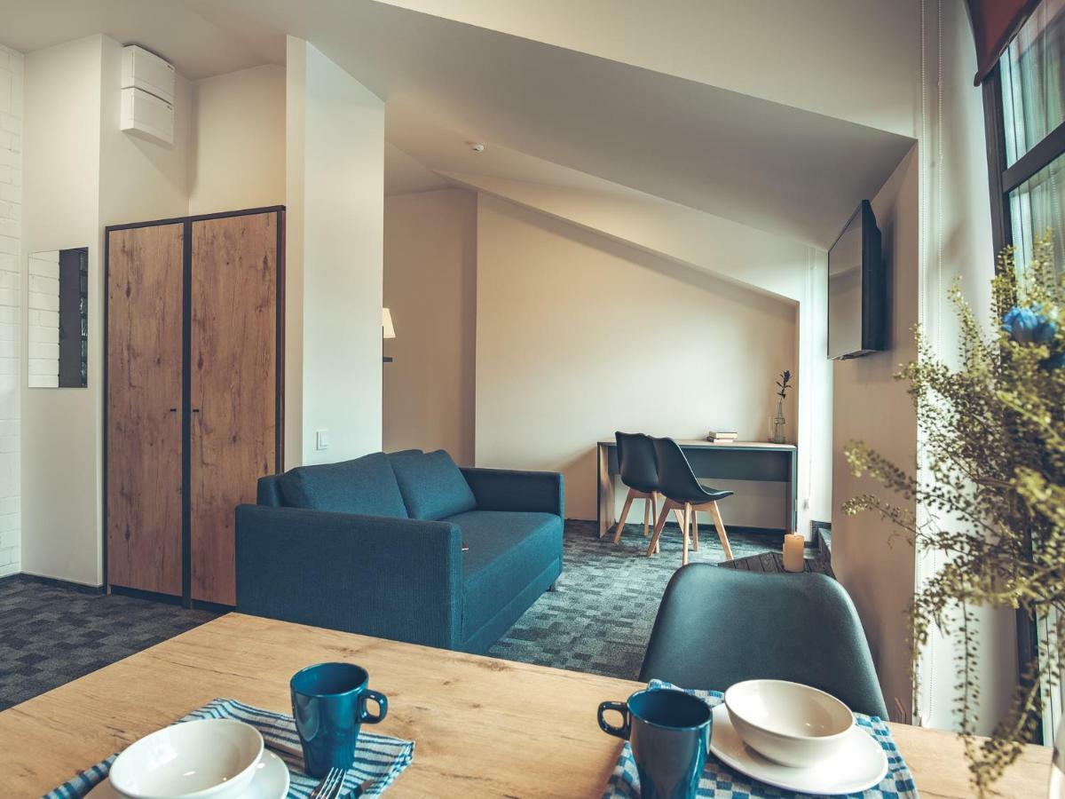 Self Check-In Hotel Railway Apartments Vilnius Exterior foto